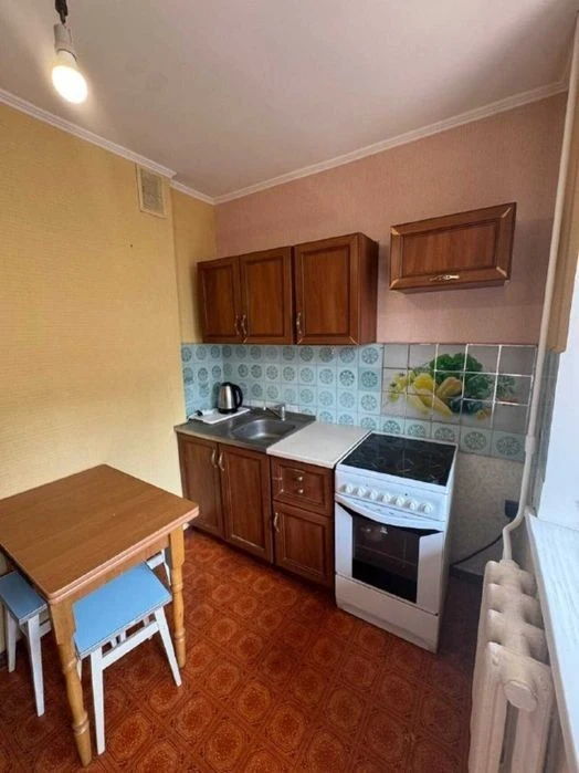 Оренда 1 кімн квартири Казарменна (Андрющенка) 4Б, Шевченків