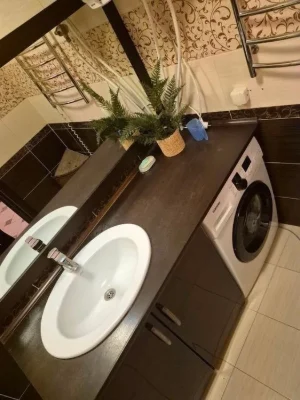 Здам в оренду 2к квартиру 76м2, вул. Урлівська 40