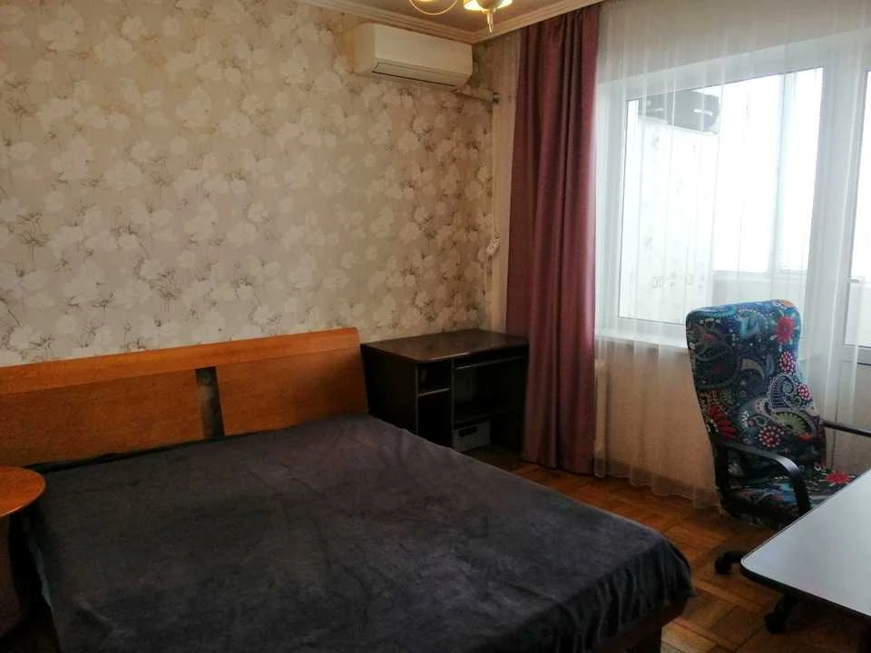 Apartment. Kyiv, Yordanska St. (Layosha Gavro)
