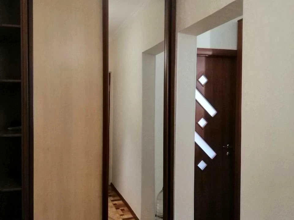 Apartment. Kyiv, Yordanska St. (Layosha Gavro)