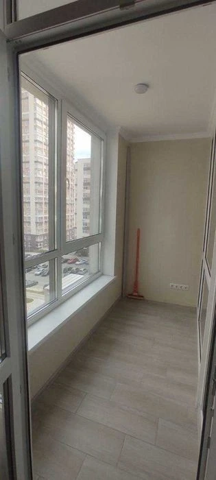 Сдам 1кім. ЖК Варшавський, ЕВ. Союзу, 41В.