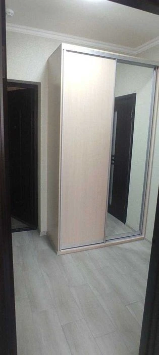 Сдам 1кім. ЖК Варшавський, ЕВ. Союзу, 41В.