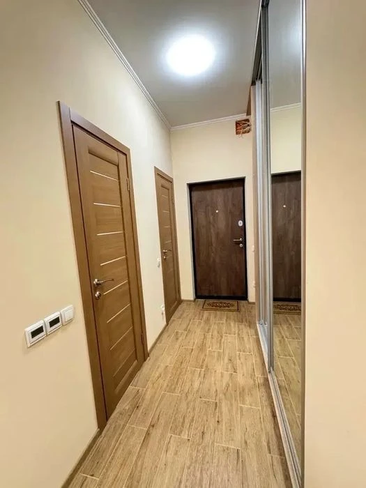 Оренда 2 кімнатної затишної квартири в ЖК Хенесі Хаус