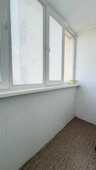 Харківське шоссе 19а, затишна 1к, ТЦ Мега Сіті, м Дарниця