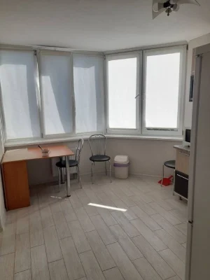 Верховинная 41, метро Житомирская, аренда 1к квартиры