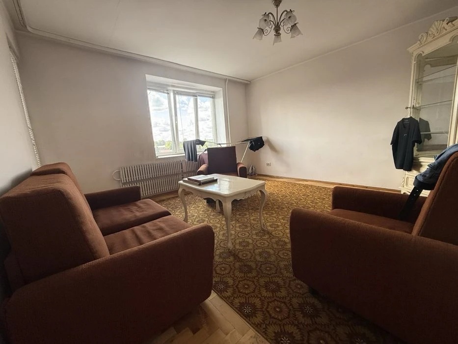 Продаж 2 кімнатної квартири на Стадниковової , поруч центру