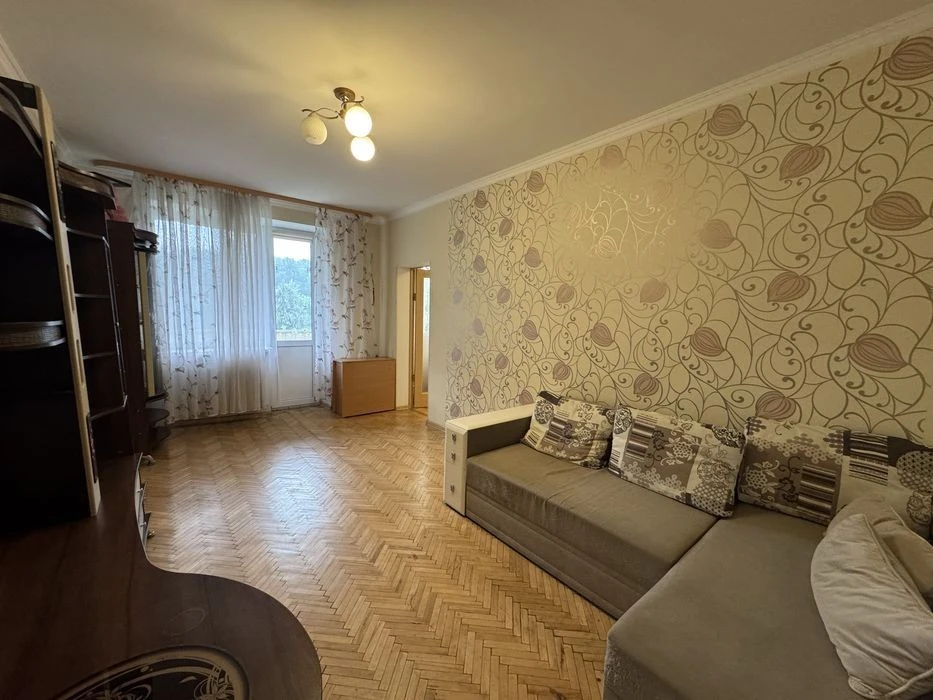 Оренда 2к квартири в центрі Киева