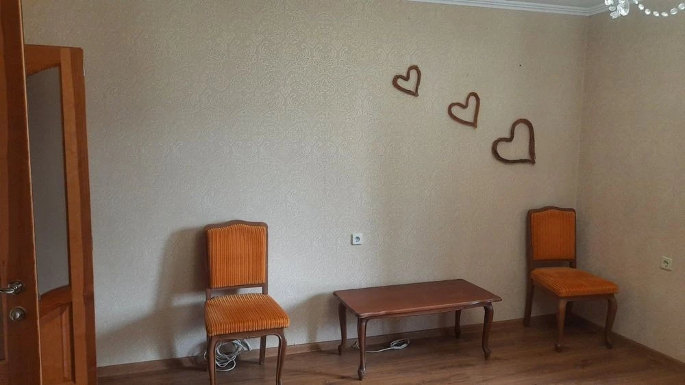 ОРЕНДА 1-ї кв в Печерському районі. Вул. Байчука 34-а. Світл