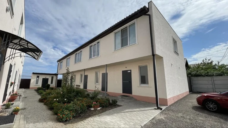 START SALE |  from the BUILDER Townhouse 60 sq.m | Red