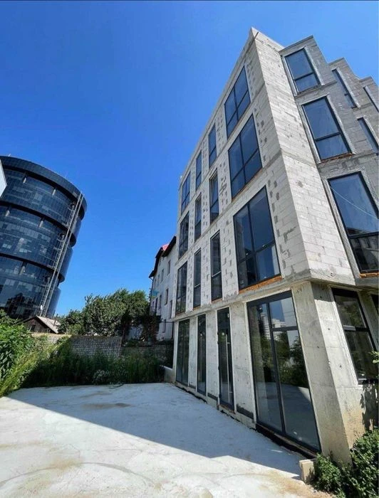 Продаж комерції. Будинок 543м² в топовій локації Києва. Пече