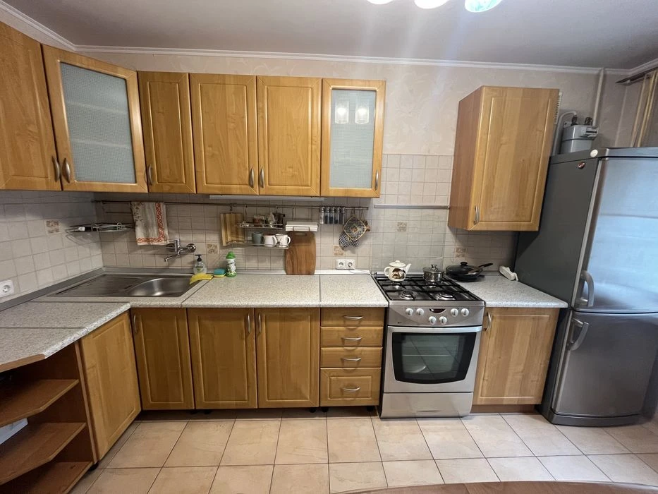 Соломʼянский р-он, Богданівська 4, 2 поверх, 3-х кім.кв.