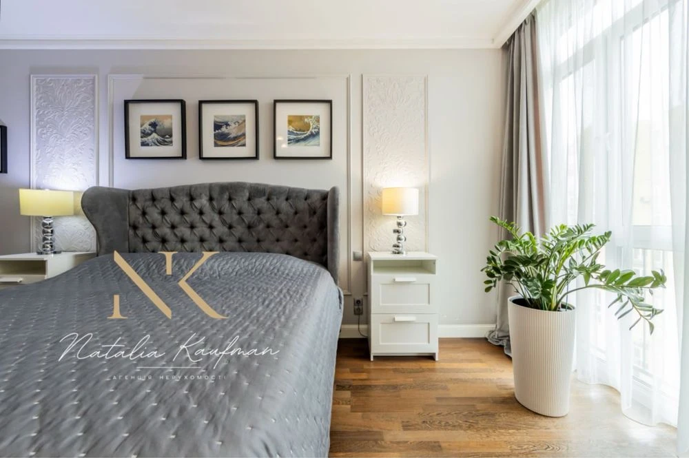 Продаж 4 к кв 105 м2. Комфорт Таун