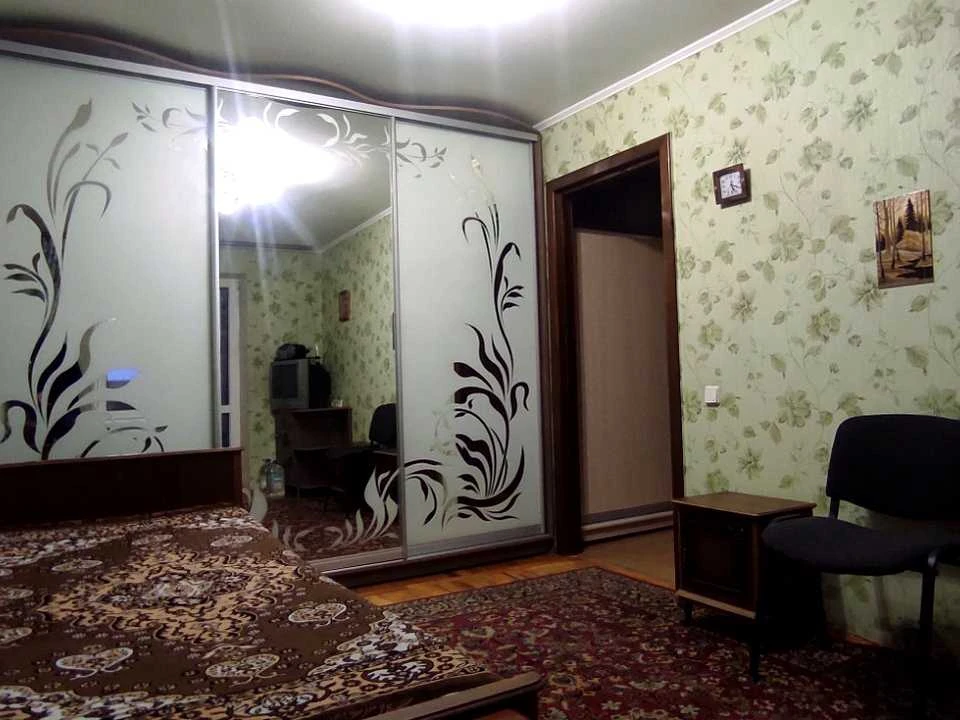 Квартира. Дніпро, Алана Шепарда вул. (Суворова)