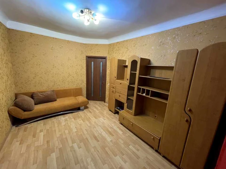 Квартира. Київ, Івана Неходи вул.