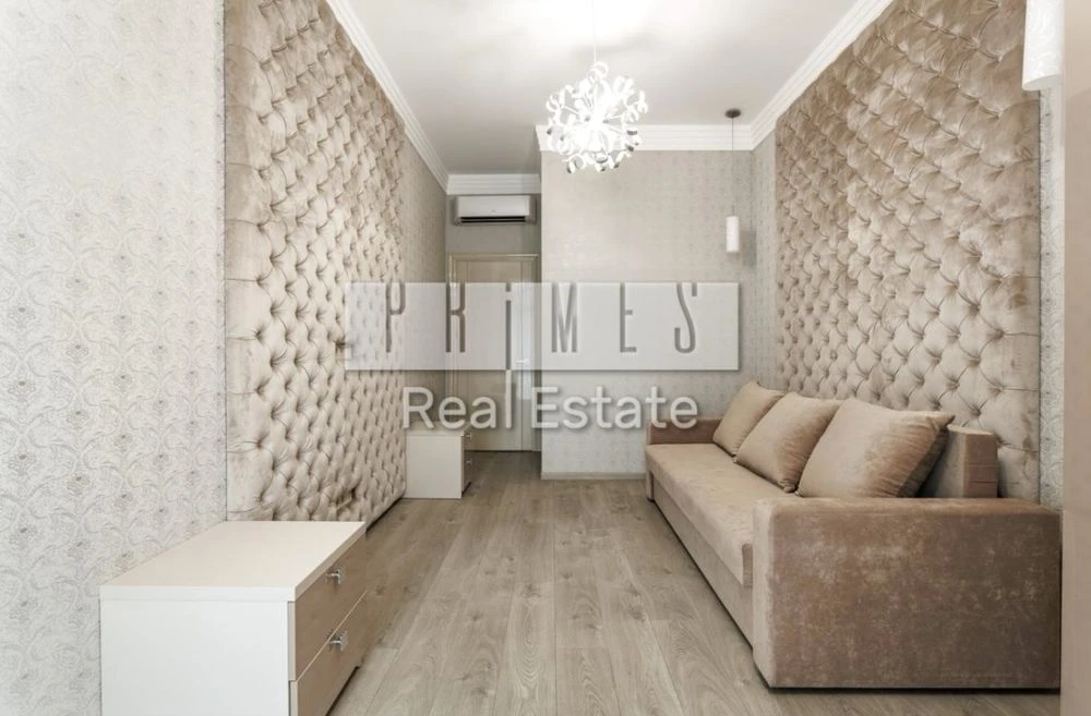 Продаж 2-х кімнатна квартира з якісним ремонтом ЖК Французсь