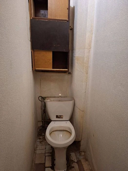 Продам 2к.кв ж/м Красный Камень,Покровский