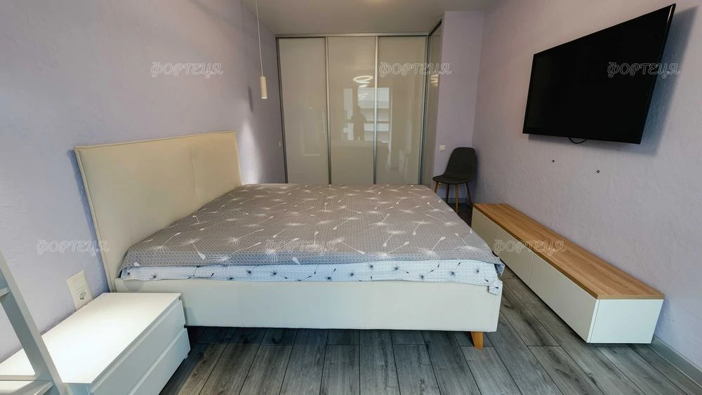 Продаж квартири жк 5 континент