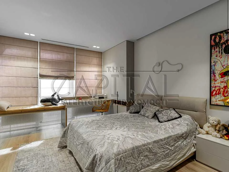 Apartment. Kyiv, Saperne Pole st.