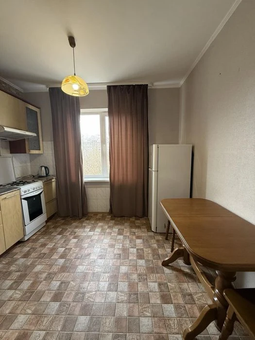 Продам 1 кім. квартиру район автовокдазлу