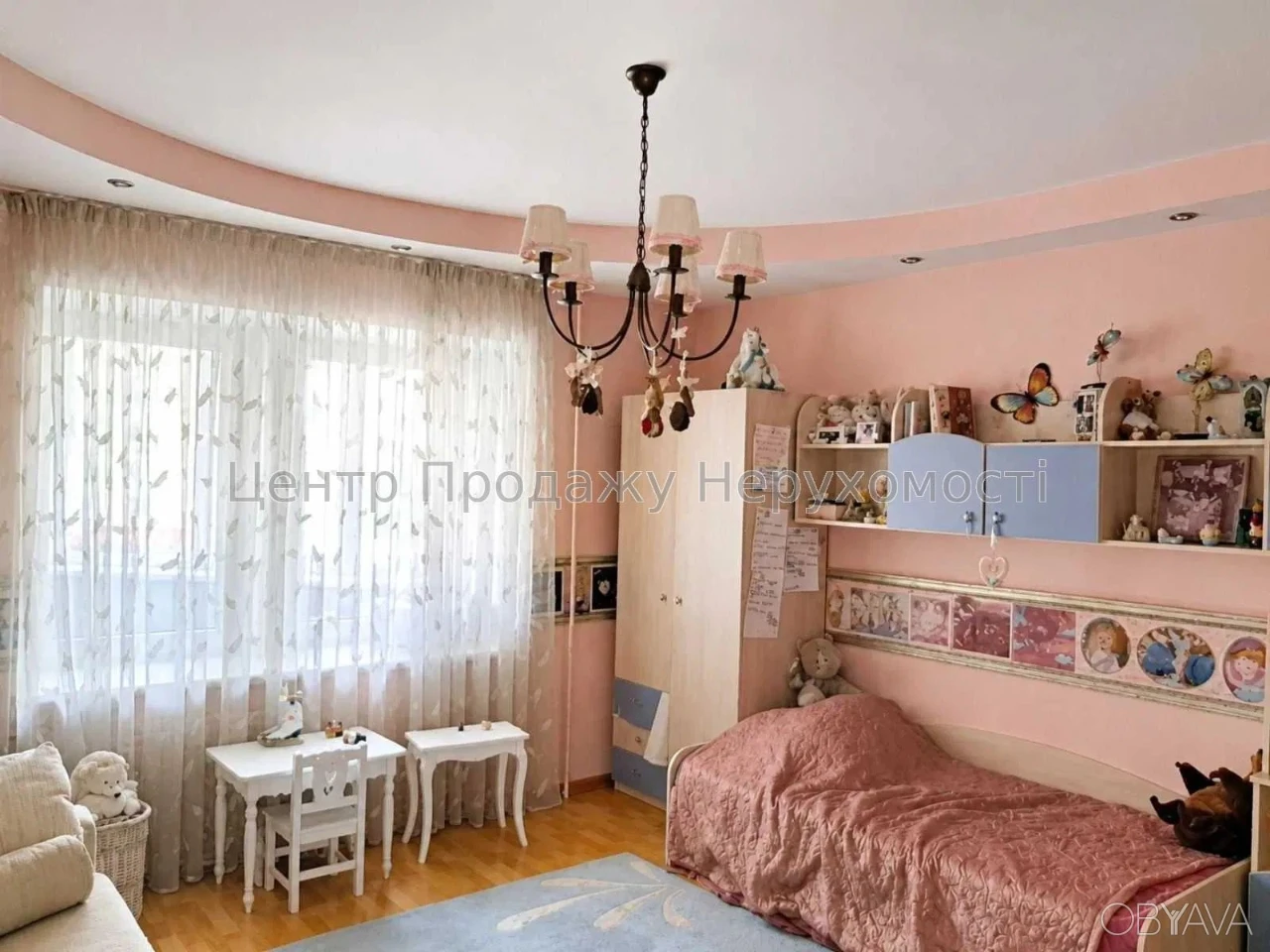4-комнатная квартира, 137 м.кв.