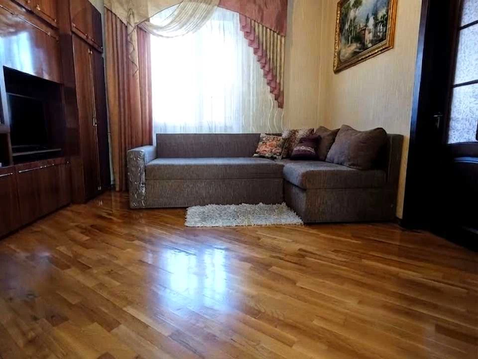 Будинок. Суми, 2-га Замостянська вул.