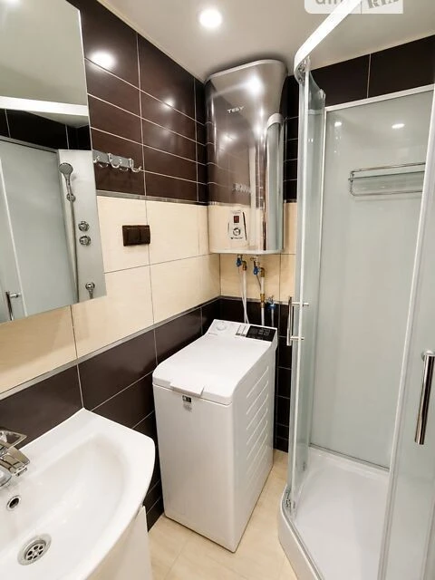 Продаж 1к квартири 33.8 кв. м на вул. Олександра Архипенка 5