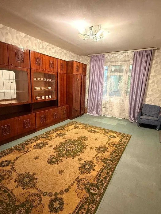 Продаж 2 к квартири 54 м2, жм Тополь 1, буд. 16