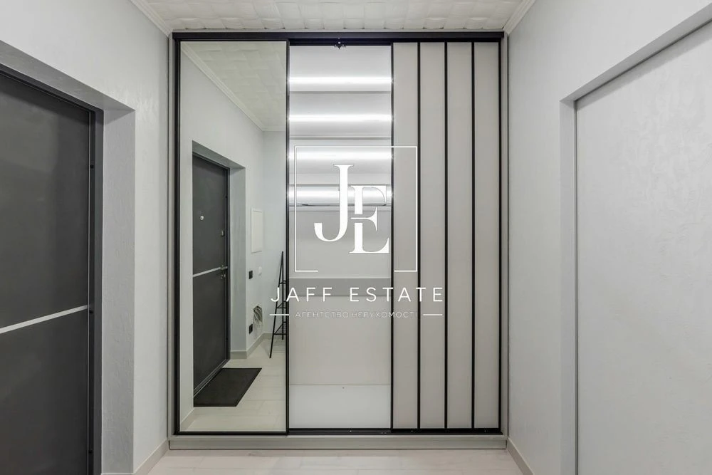 1-room studio apartment for sale in the residential complex DOCK32 | Pochaina