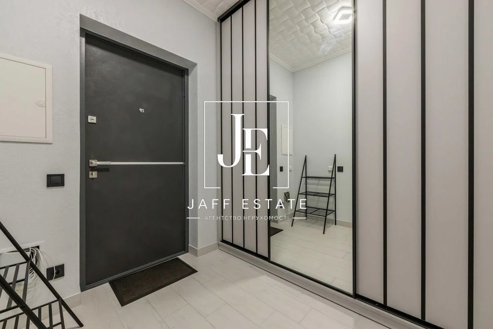 1-room studio apartment for sale in the residential complex DOCK32 | Pochaina