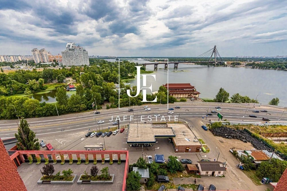1-room studio apartment for sale in the residential complex DOCK32 | Pochaina