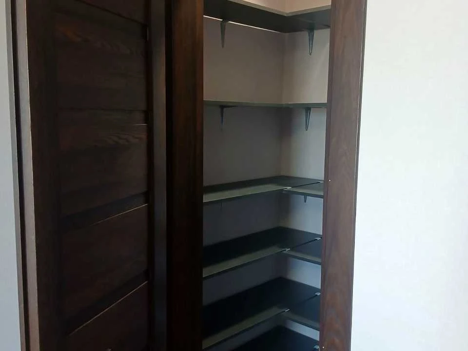 Квартира. Київ, Коноплянська вул.