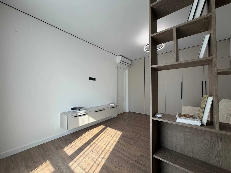 БЕЗ КОМІСІЇ Стильна 2к квартира 60 м² дизайнерський ремонт Ж