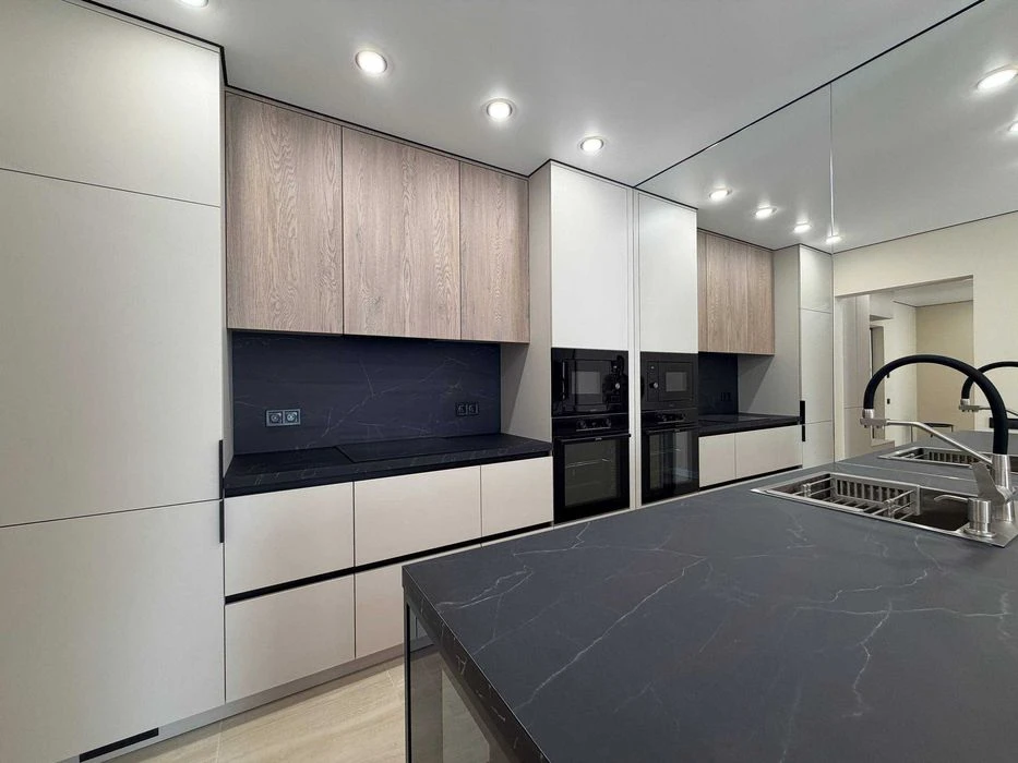 БЕЗ КОМІСІЇ Стильна 2к квартира 60 м² дизайнерський ремонт Ж
