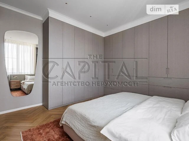 Продаж 3к квартири 127 кв. м на просп. Берестейський 42 • ID