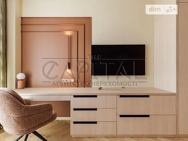 Продаж 3к квартири 127 кв. м на просп. Берестейський 42 • ID