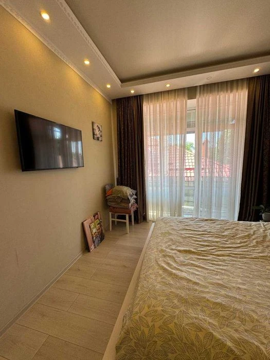 2-room apartment with renovation in a brick house with gas