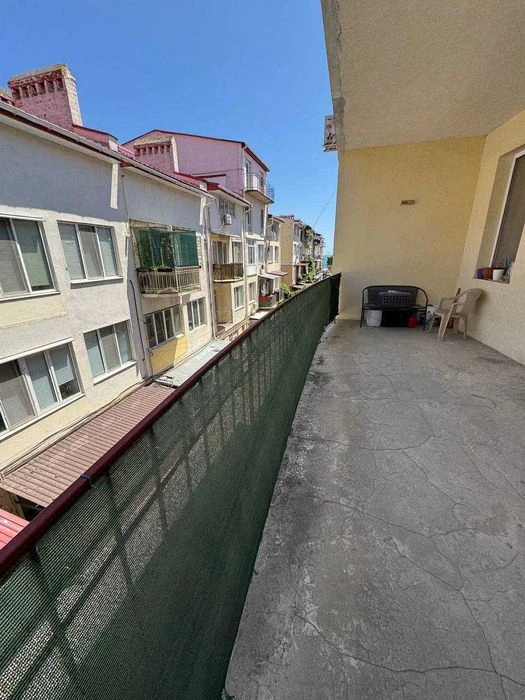 2-room apartment with renovation in a brick house with gas