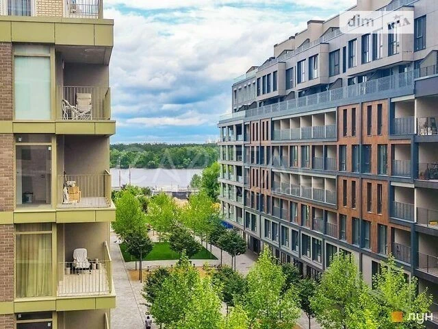 Продаж 2к квартири 55.47 кв. м на вул. Набережно-Рибальська