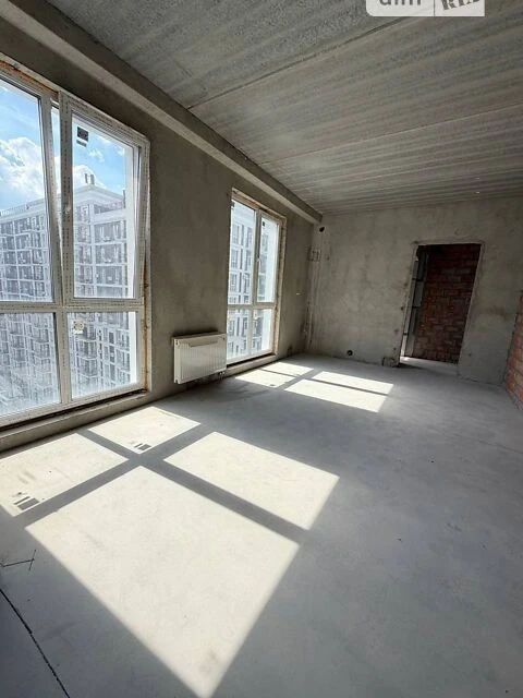 Продаж 1к квартири 30.1 кв. м на вул. Михайла Максимовича 26