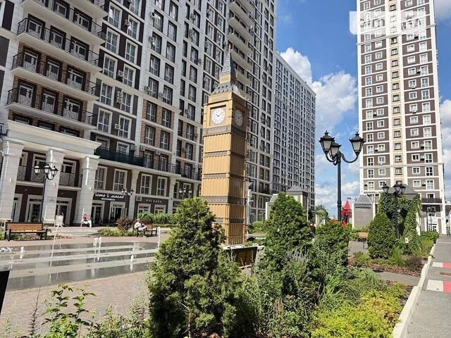 Продаж 1к квартири 30.1 кв. м на вул. Михайла Максимовича 26