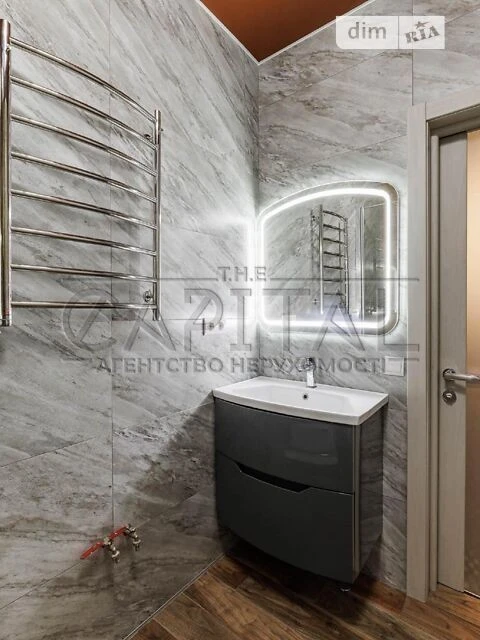 Продаж 3к квартири 150 кв. м на вул. Дегтярівська 25A • ID 3