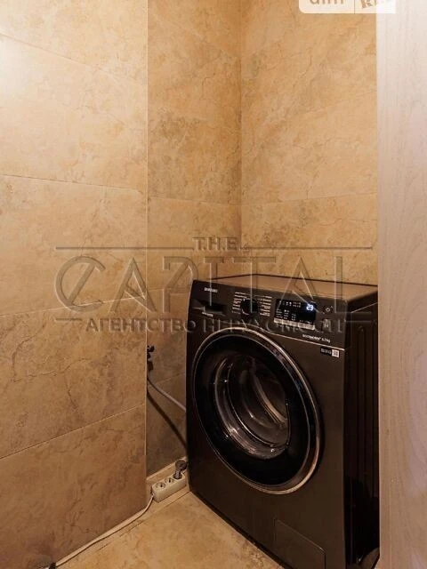 Продаж 3к квартири 150 кв. м на вул. Дегтярівська 25A • ID 3