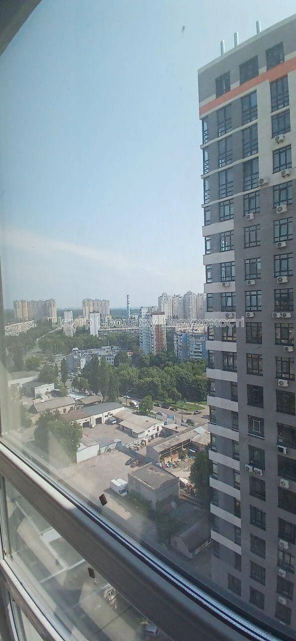 Продаж 2-кім. квартири, 19/25 пов, 66 м², ЖК Бережанський, К