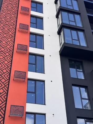 2-кімнатна квартира у центрі/індивідуальне опалення, цегляни