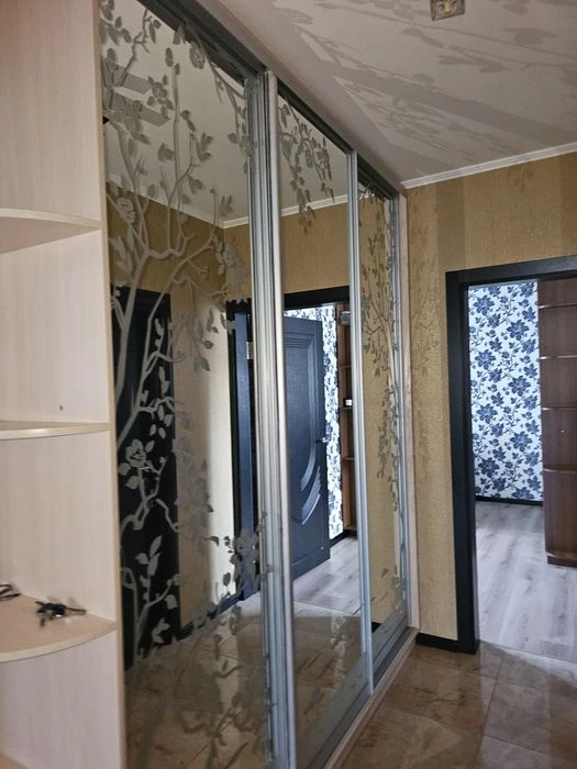 Продаю самую лучшую 3-комнатную квартииу, 2й этаж, Тракторос