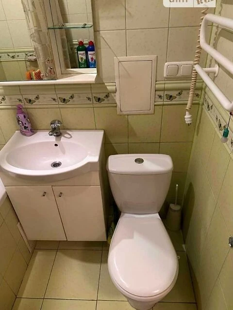 Продаж 1к квартири 32 кв. м на бул. Павла Вірського • ID 348