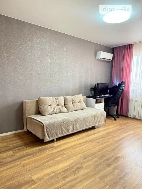 Продаж 2к квартири 56 кв. м на вул. Степана Олійника 19 • ID