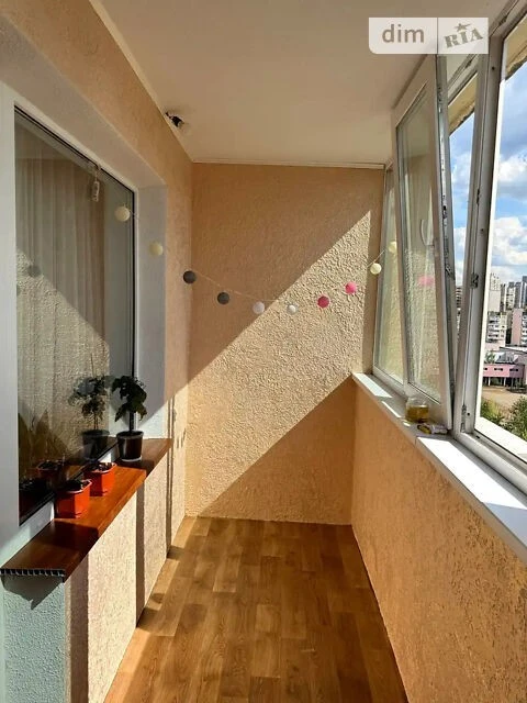Продаж 2к квартири 56 кв. м на вул. Степана Олійника 19 • ID