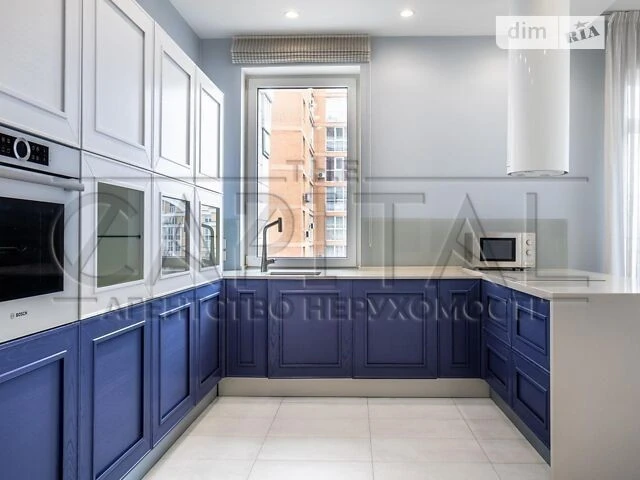 Продаж 2к квартири 88 кв. м на вул. Ділова 4 • ID 34816601