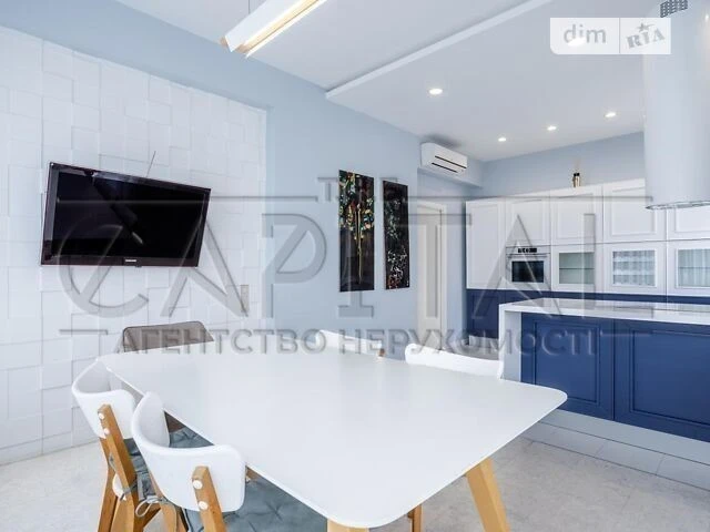 Продаж 2к квартири 88 кв. м на вул. Ділова 4 • ID 34816601